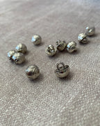 Buttons